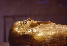 Egypt’s Elite Women Weren’t Playing Dress-Up Ancient Egyptian golden sarcophagus lid with carved details