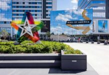 Mall Of America Targeted – ISIS-Inspired Attack Thwarted Mall entrance with colorful star sculpture and mirrored facade